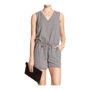 Banana Republic Sleeveless Romper Black & White